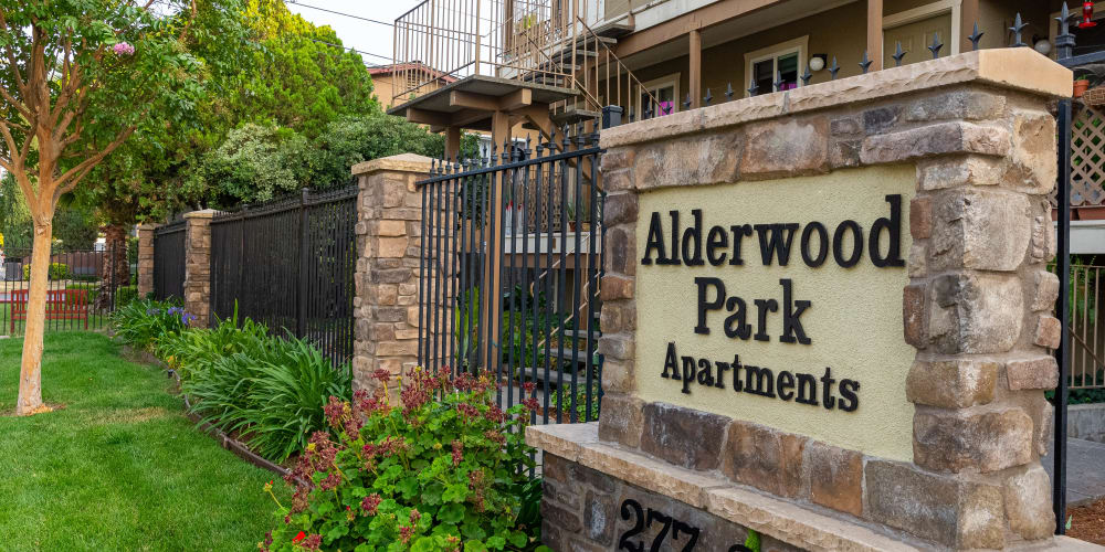 Monument sign outside of Alderwood Park Apartments in Livermore, California