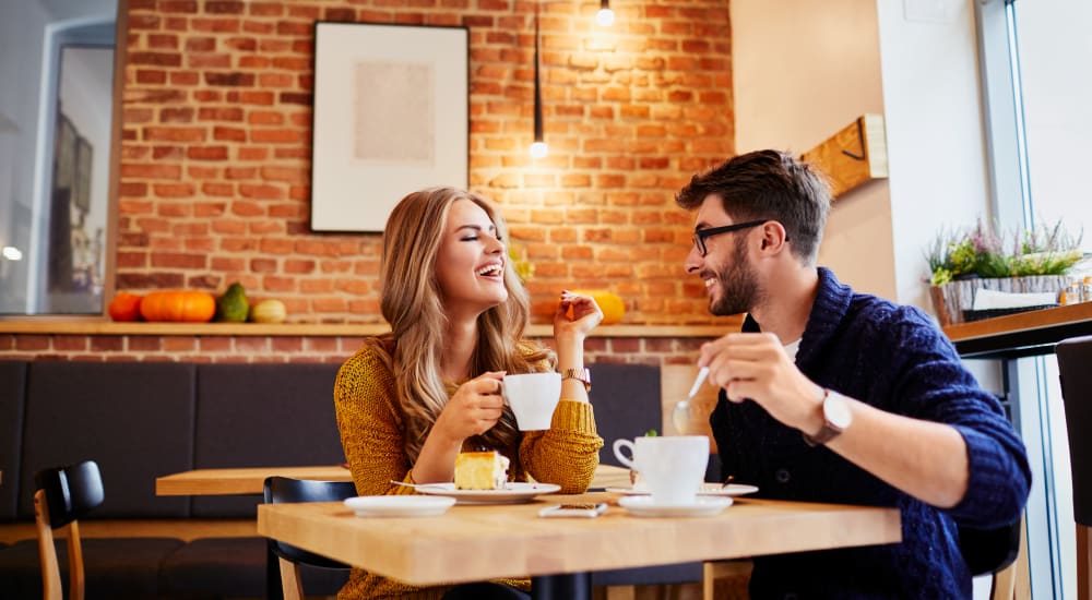 Residents having coffee near Artisan Crossing in Belmont, California