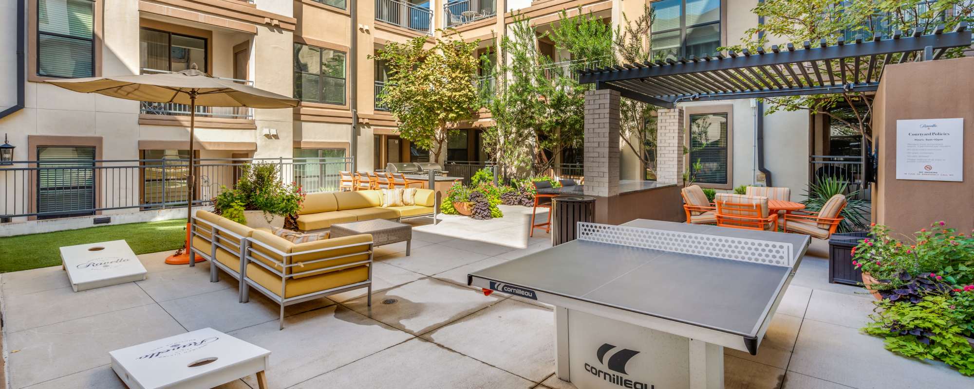 Outdoor seating at Ravello Stonebriar in Frisco, Texas 