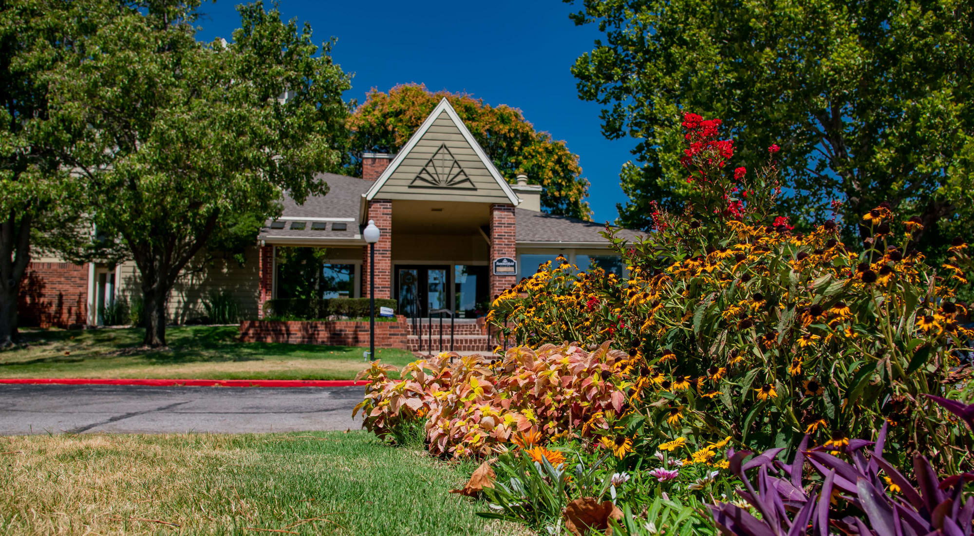 Apartments at Summerfield Place Apartments in Oklahoma City, Oklahoma