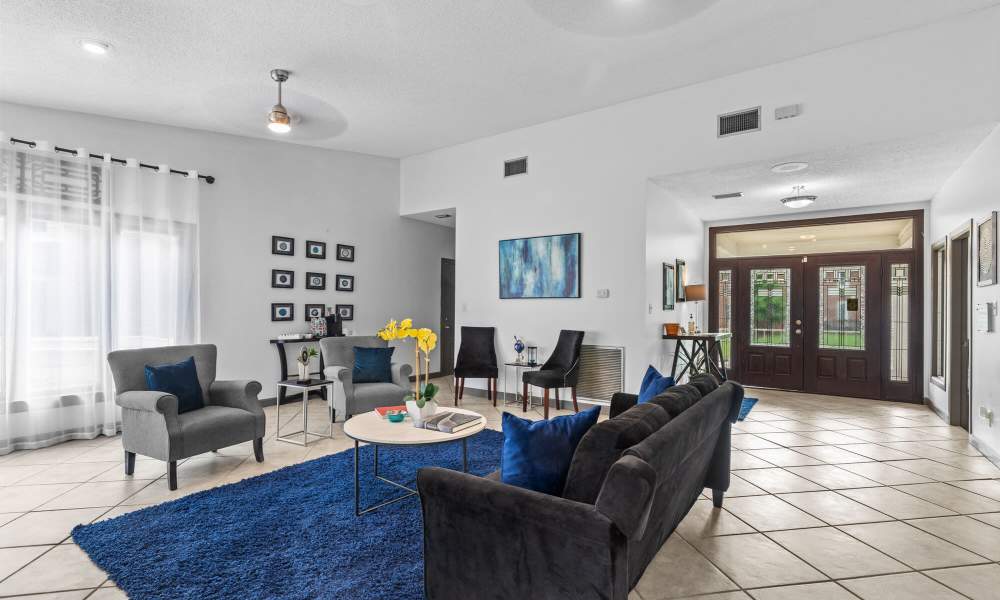 Seating area in the clubhouse at Cannongate Apartments in Vicksburg, Mississippi