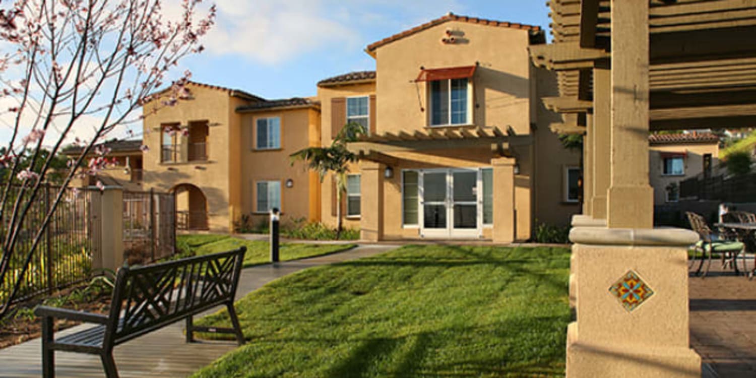 Rancho Palos Verdes, California, apartments at Mirandela