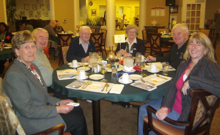 Community dining room at Traditions of Hershey in Palmyra, Pennsylvania