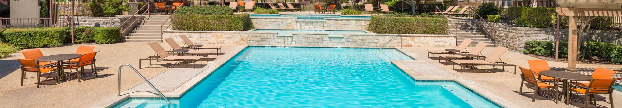 Front view at Mira Vista at La Cantera in San Antonio, Texas