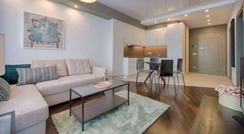 Lively and well-furnished living area at East 35th St in Palmdale, California