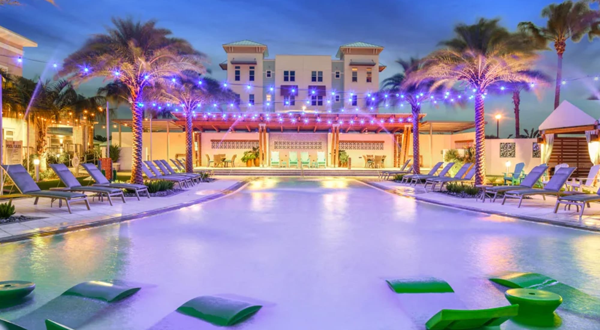 Reviews | The Vivien in Vero Beach, Florida