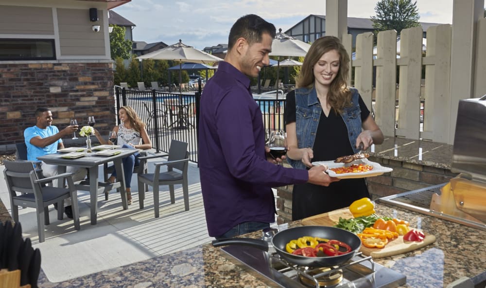 The Trilogy Apartments has a great BBQ next to the sparklingly pool 