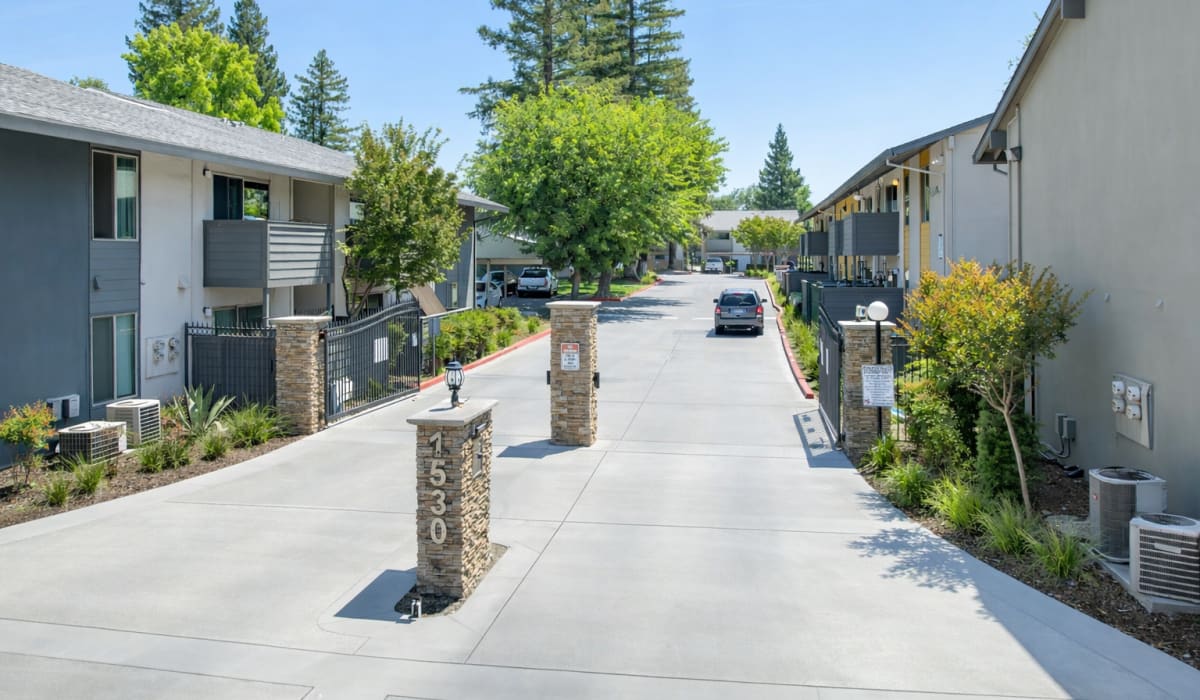 Community pathway at Artisan Square in Sacramento, California