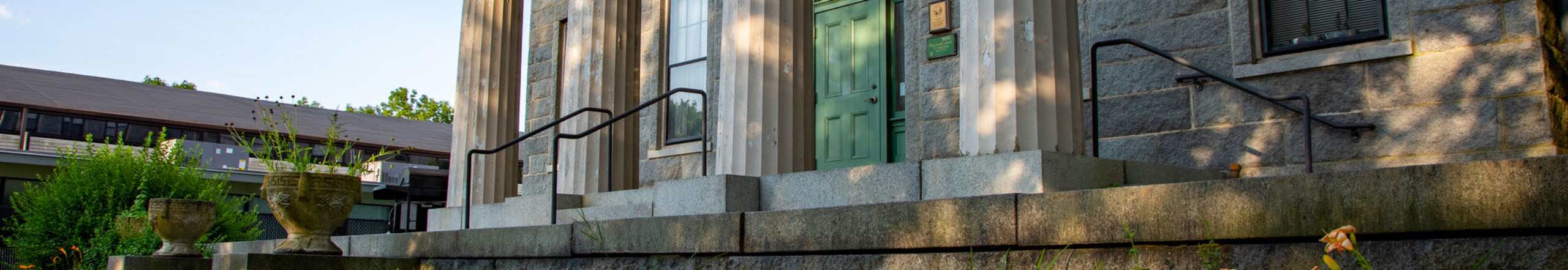 Contact | Grinnell Mansion in New Bedford, Massachusetts