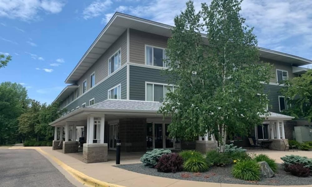 Exterior of Landings of Minnetonka in Minnetonka, Minnesota