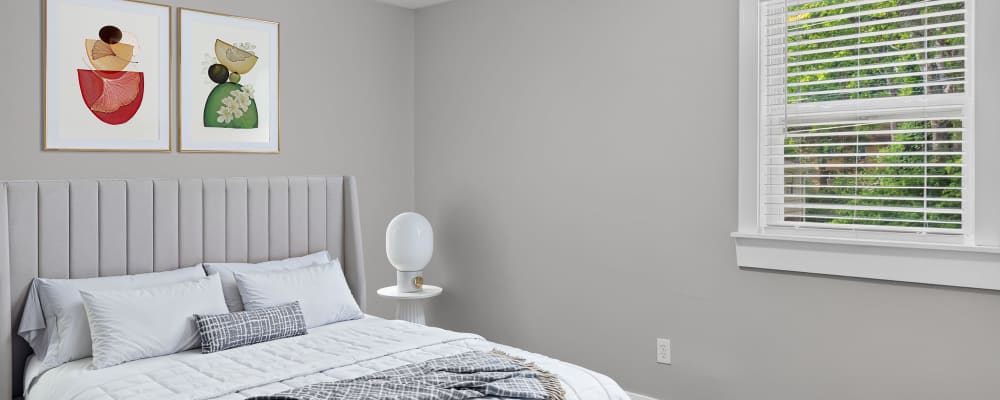 bedroom at ridgeside flats
