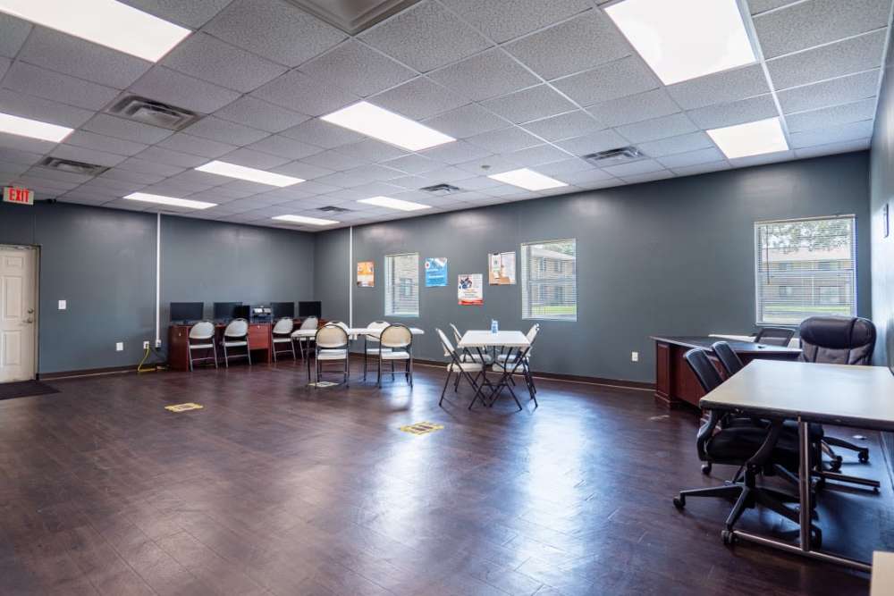 Business center at Caroline Arms in Jacksonville, Florida