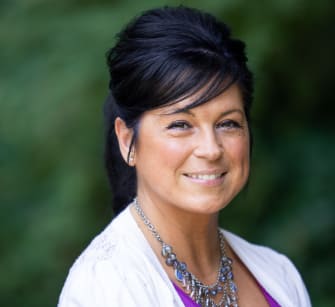 Employee Darcy Slodic at Governor's Pointe in Mentor, Ohio