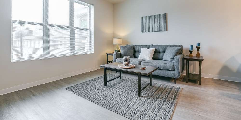 Spacious living room at Eva Manor in Pleasant Prairie, Wisconsin