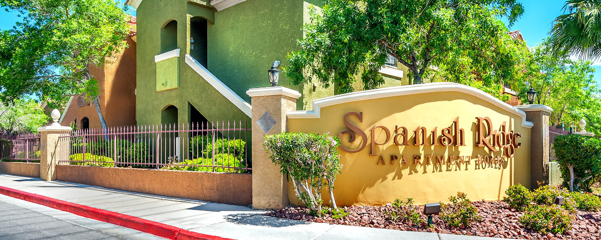 Amenities at Spanish Ridge Apartments in Las Vegas, Nevada