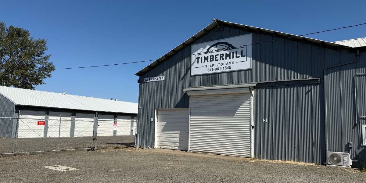 Front view at Timbermill Self Storage in Lebanon, Oregon