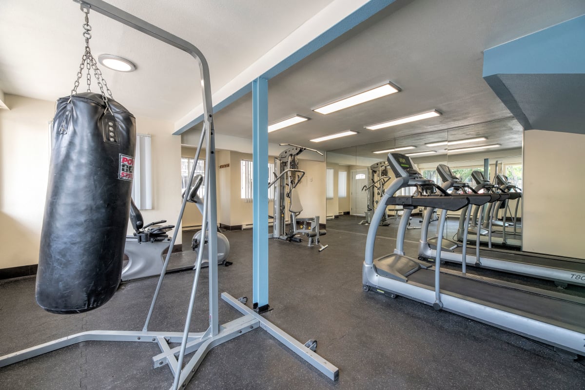 View amenities like a fitness center at Keyway Apartments in Sparks, Nevada