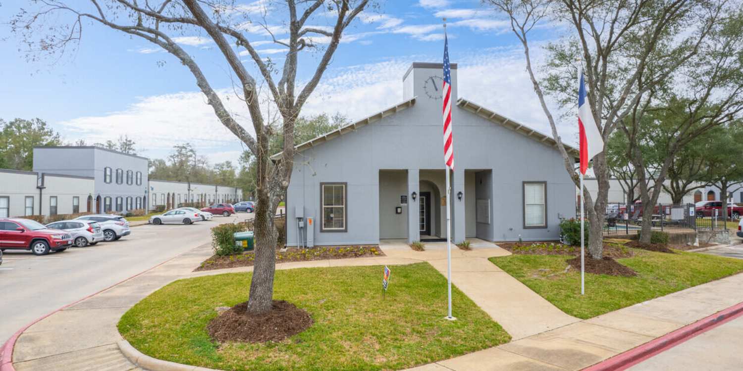 Apartments at Woodforest Chase in Houston, Texas
