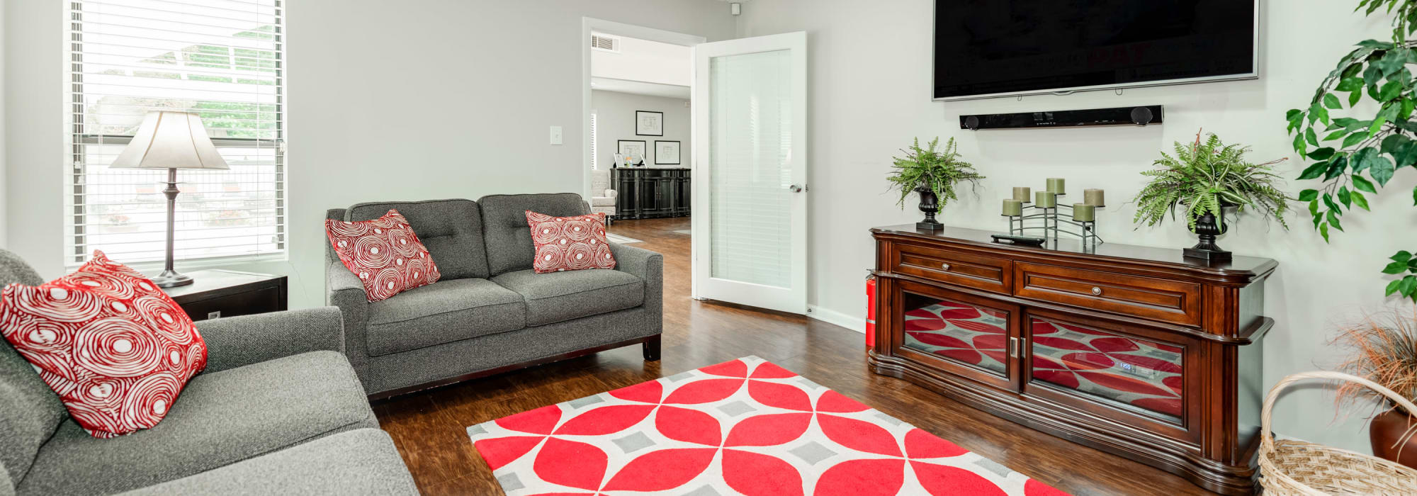 Photos of The Forest Apartments in Durham, NC