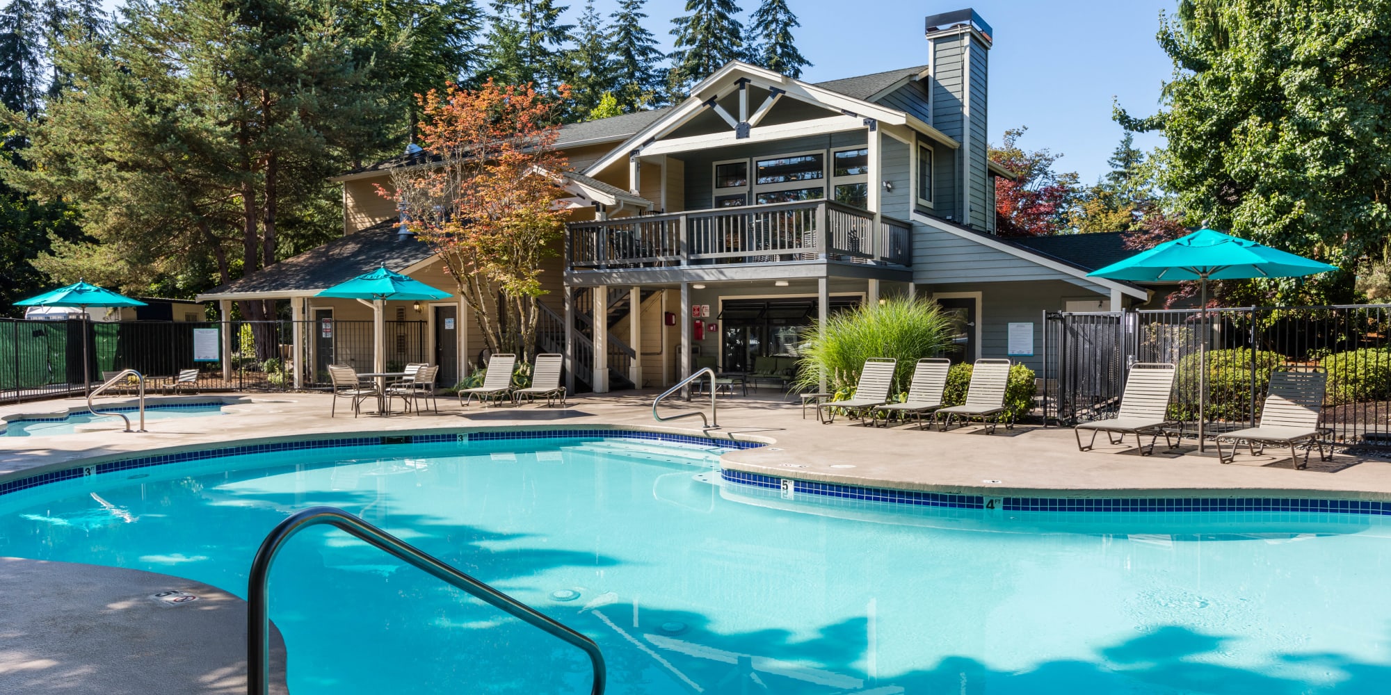 Apartments in Sammamish, Washington, at Madison Sammamish Apartments