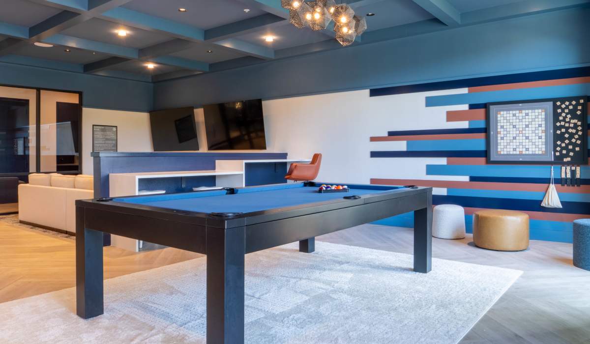 the heights at waterpointe game room