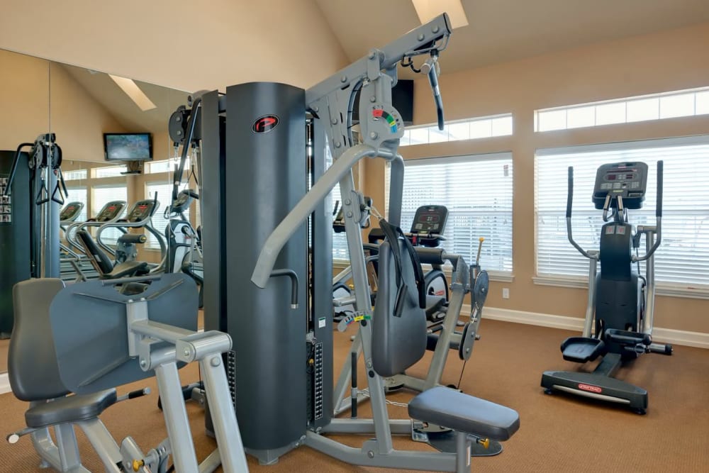 Very well-equipped onsite fitness center at The Preserve at Greenway Park in Casper, Wyoming