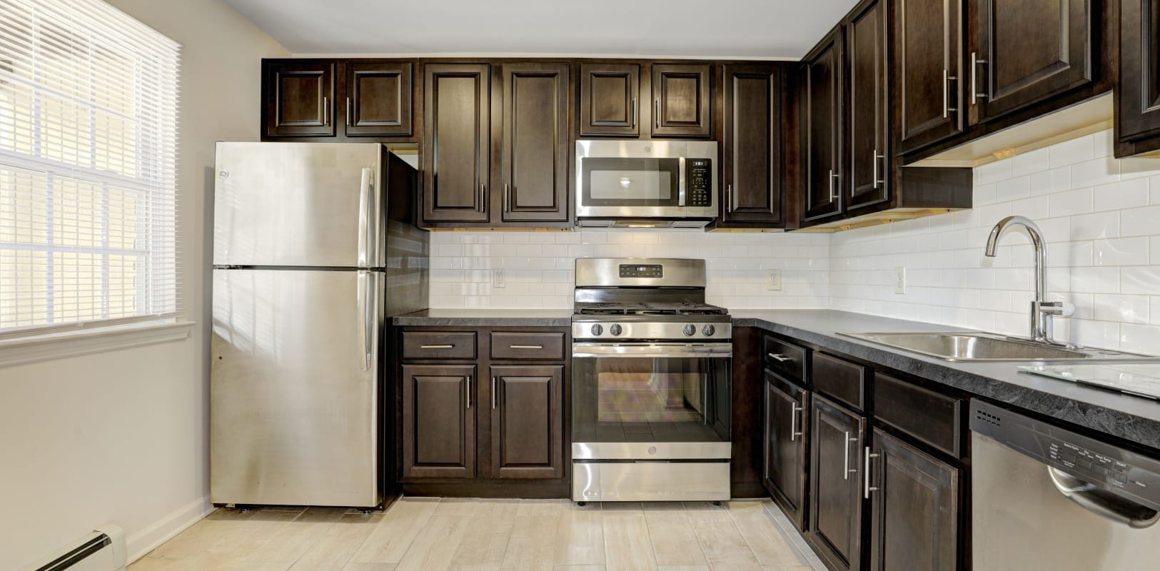 Apartments for Rent East Windsor, NJ Brookwood Gardens