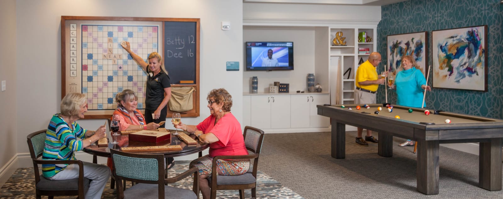 Gather your friends for our Orlando senior living events
