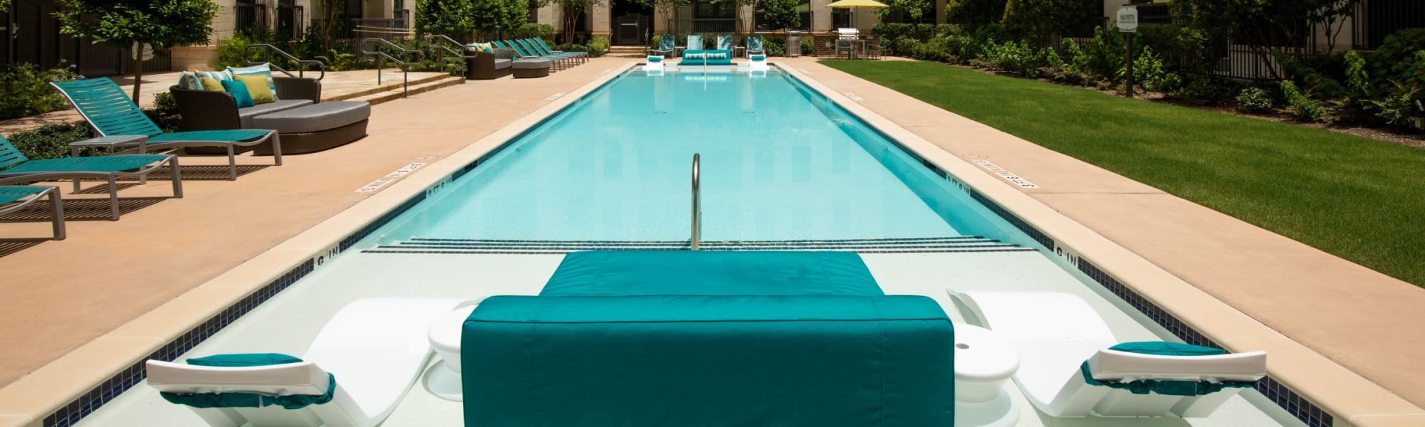 Apply to live at Olympus at Memorial in Houston, Texas