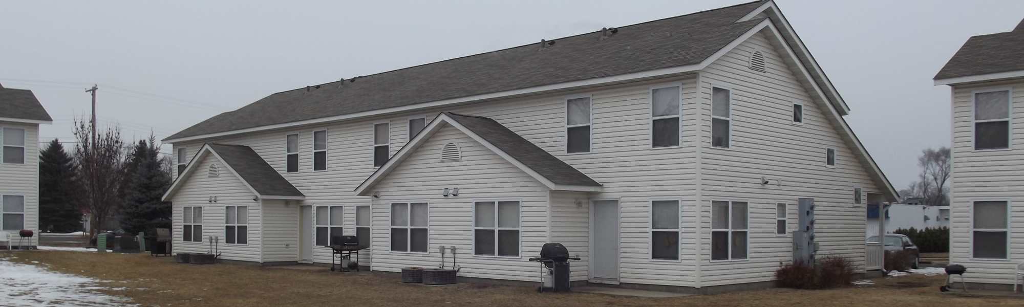 Rental requirements at Farmington Townhomes in Farmington, Minnesota