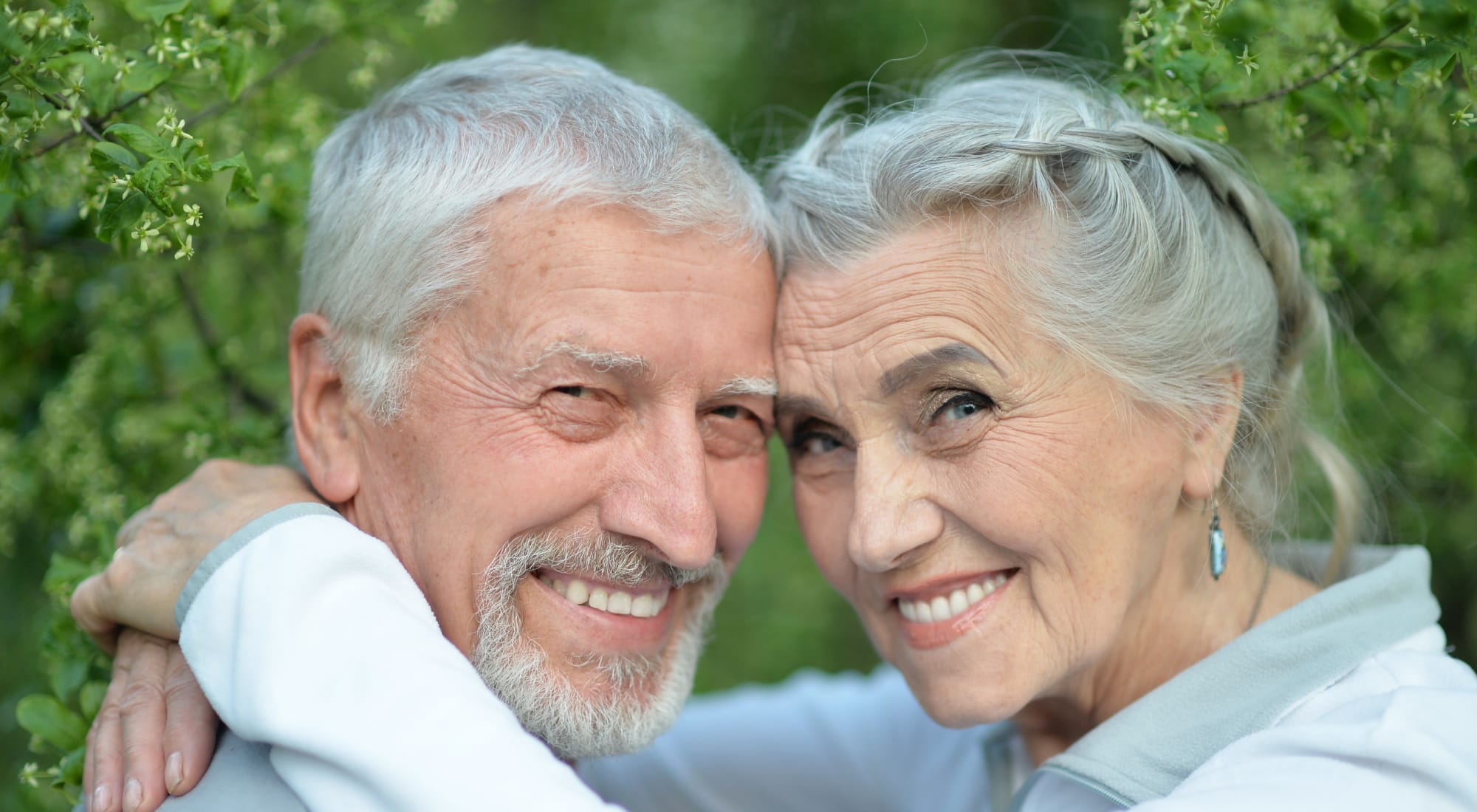 Happy resident couple at Heron Pointe Senior Living