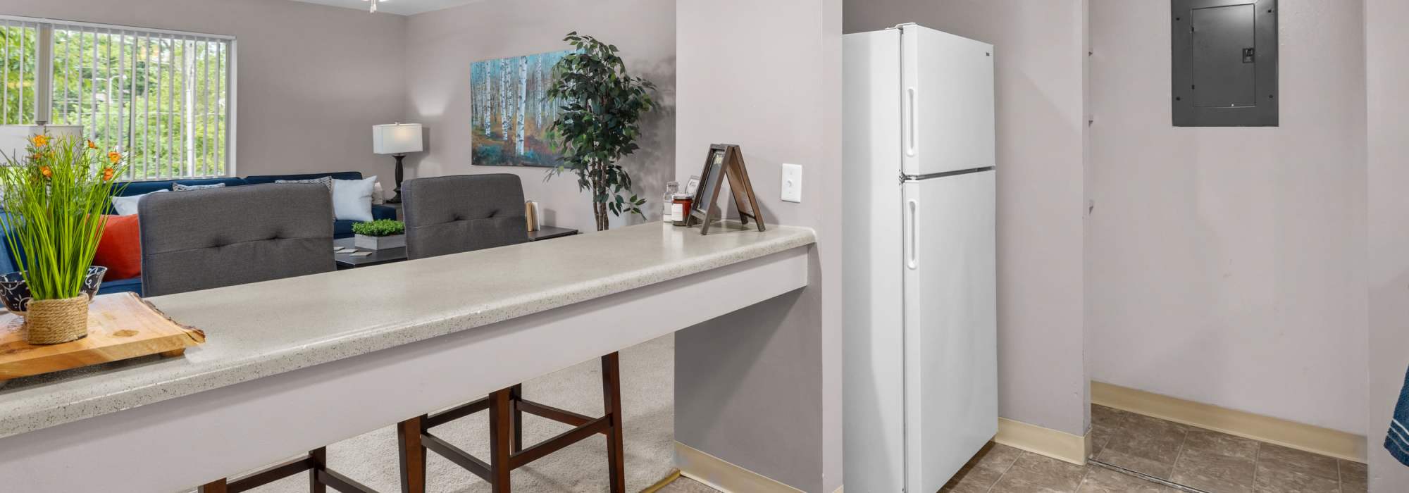 Schedule a Tour at West End Terrace Apartments in St. Louis, Missouri