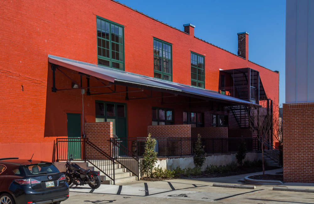 Apartment exterior at Annex Lofts in Memphis, Tennessee