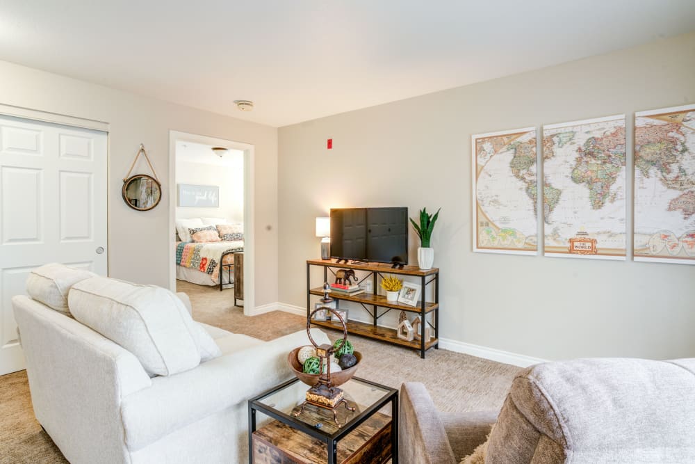 Living room in apartment at Maple Ridge Senior Living in Ashland, Oregon