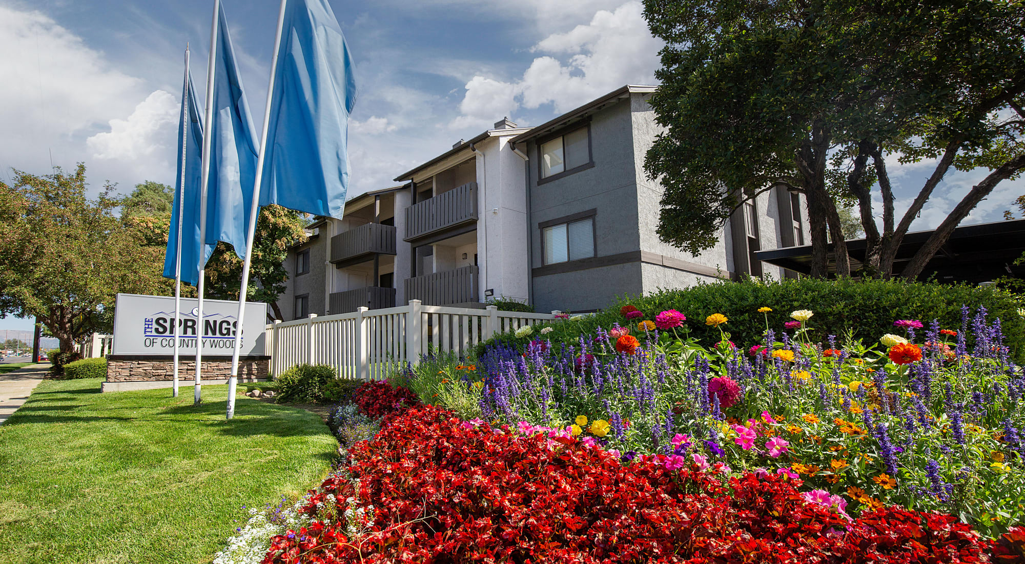 Apartment living at Springs of Country Woods Apartments in Midvale, Utah