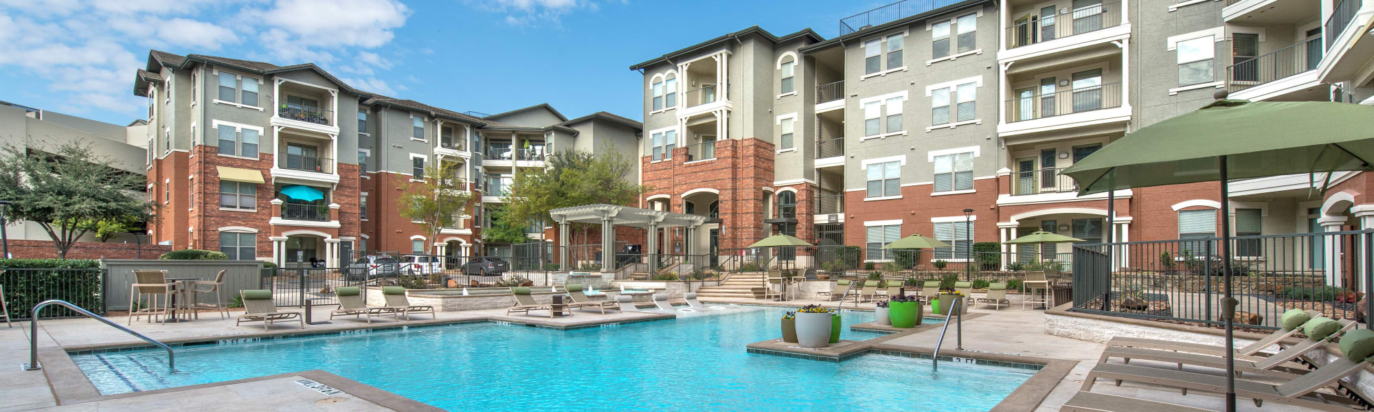 Photos of Olympus Las Colinas in Irving, Texas