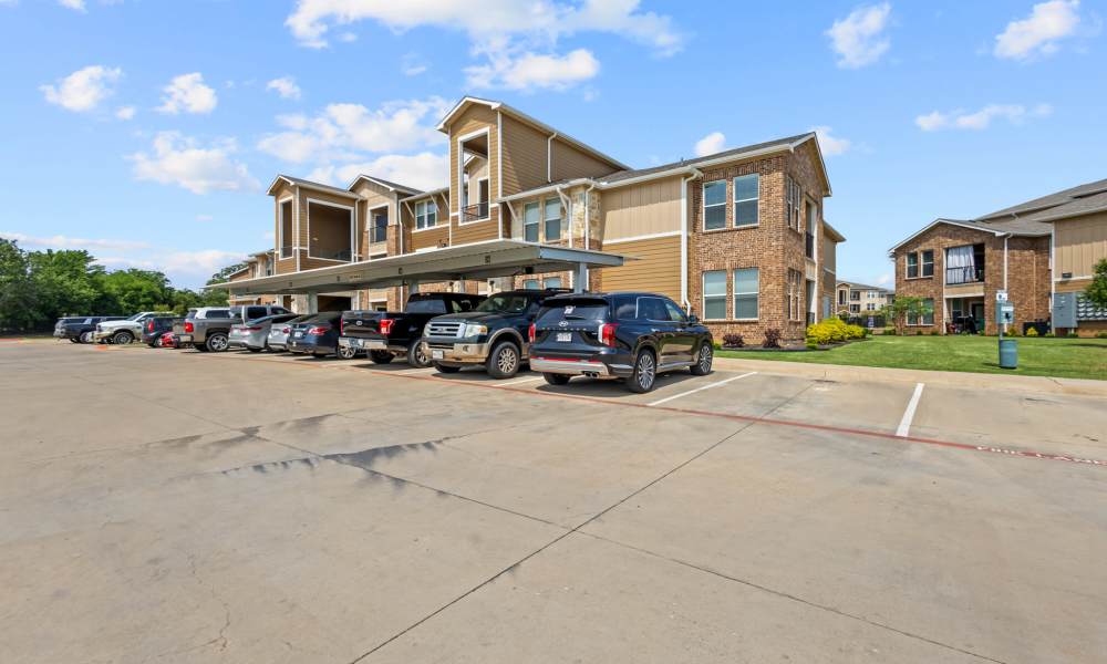 Community parking spaces at Deer Park in Athens, Texas
