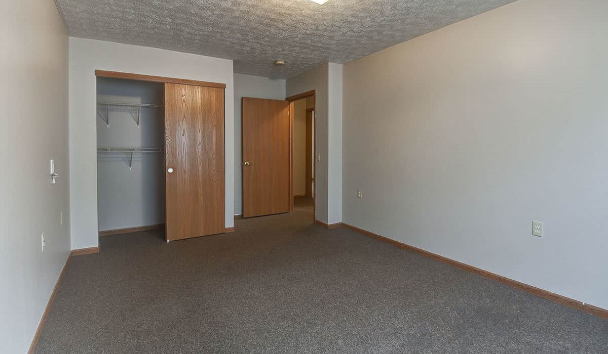 Unfurnished bedroom at Heathermoor II in Weirton, West Virginia