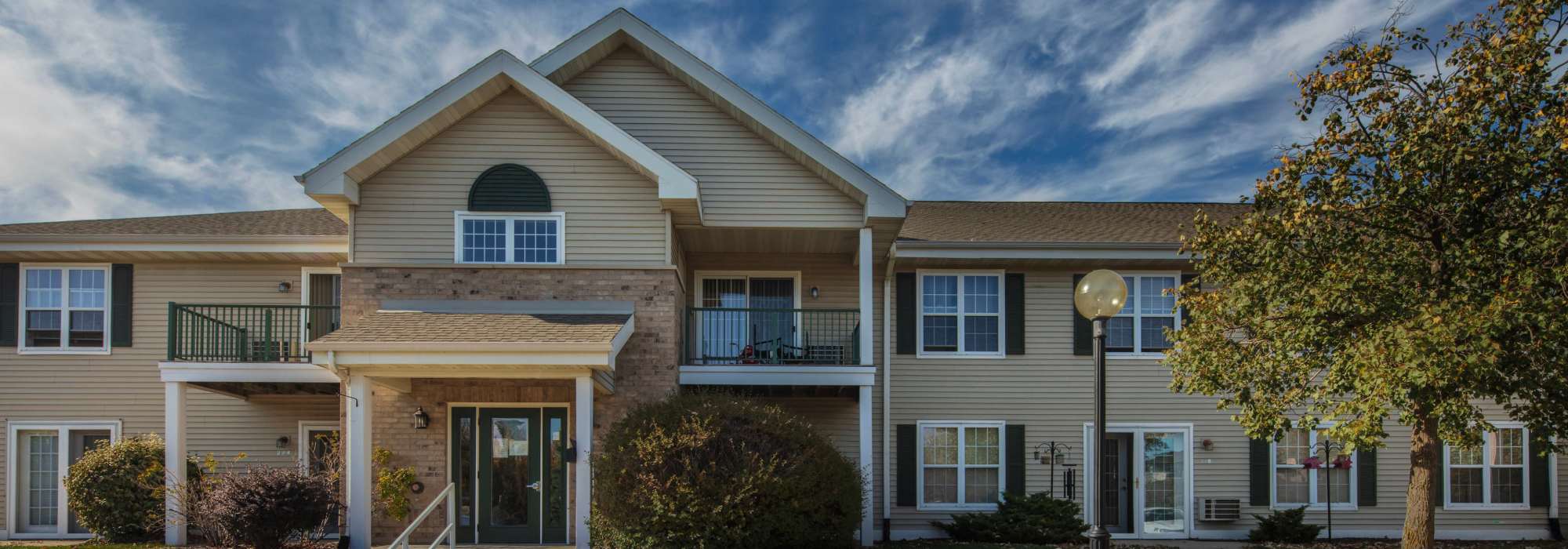 Front view of an apartment at 2202 Luann Place Apartments in Madison,Wisconsin