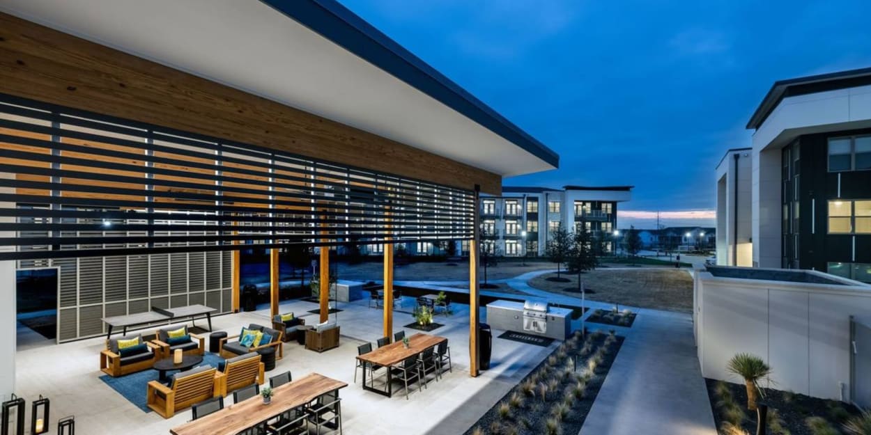 Covered patio at Copeland, Grand Prairie, Texas