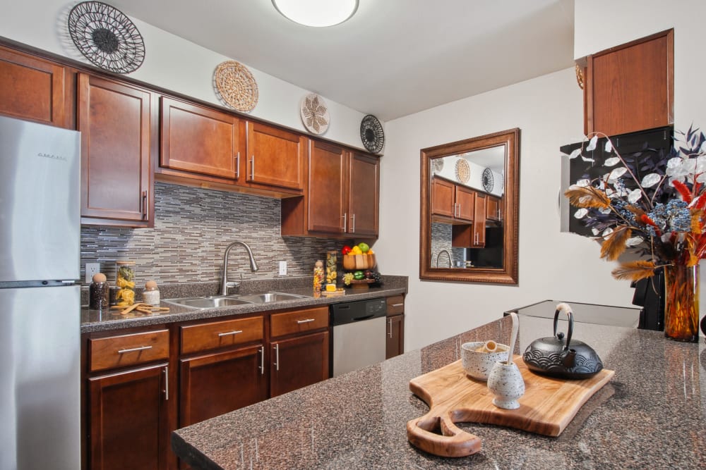 Stylish kitchen at Emerald Pointe Apartment Homes in Harvey, Louisiana