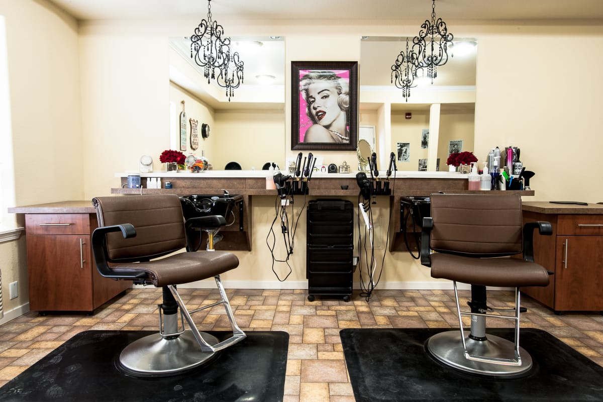Community salon at Guelph Lake Commons in Guelph, Ontario