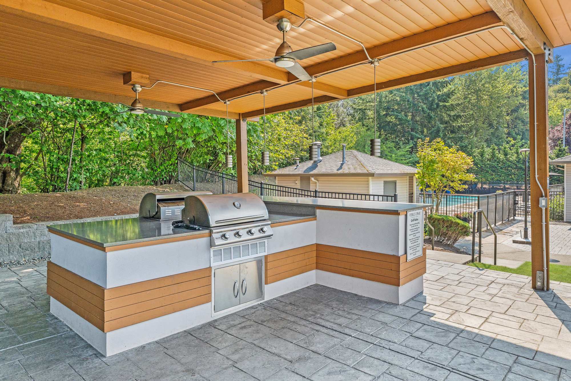 Grilling area at Pebble Cove Apartments in Renton, Washington