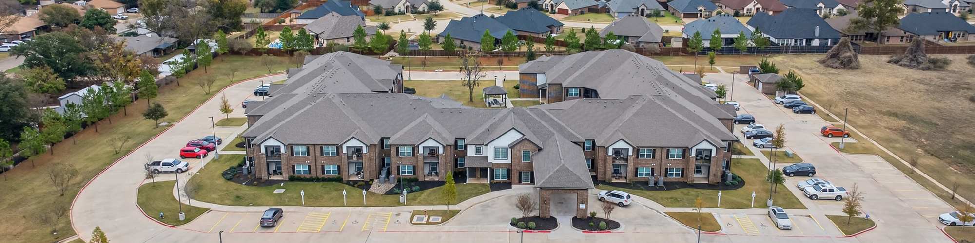 Neighborhood | Hill Court Villas in Granbury, Texas