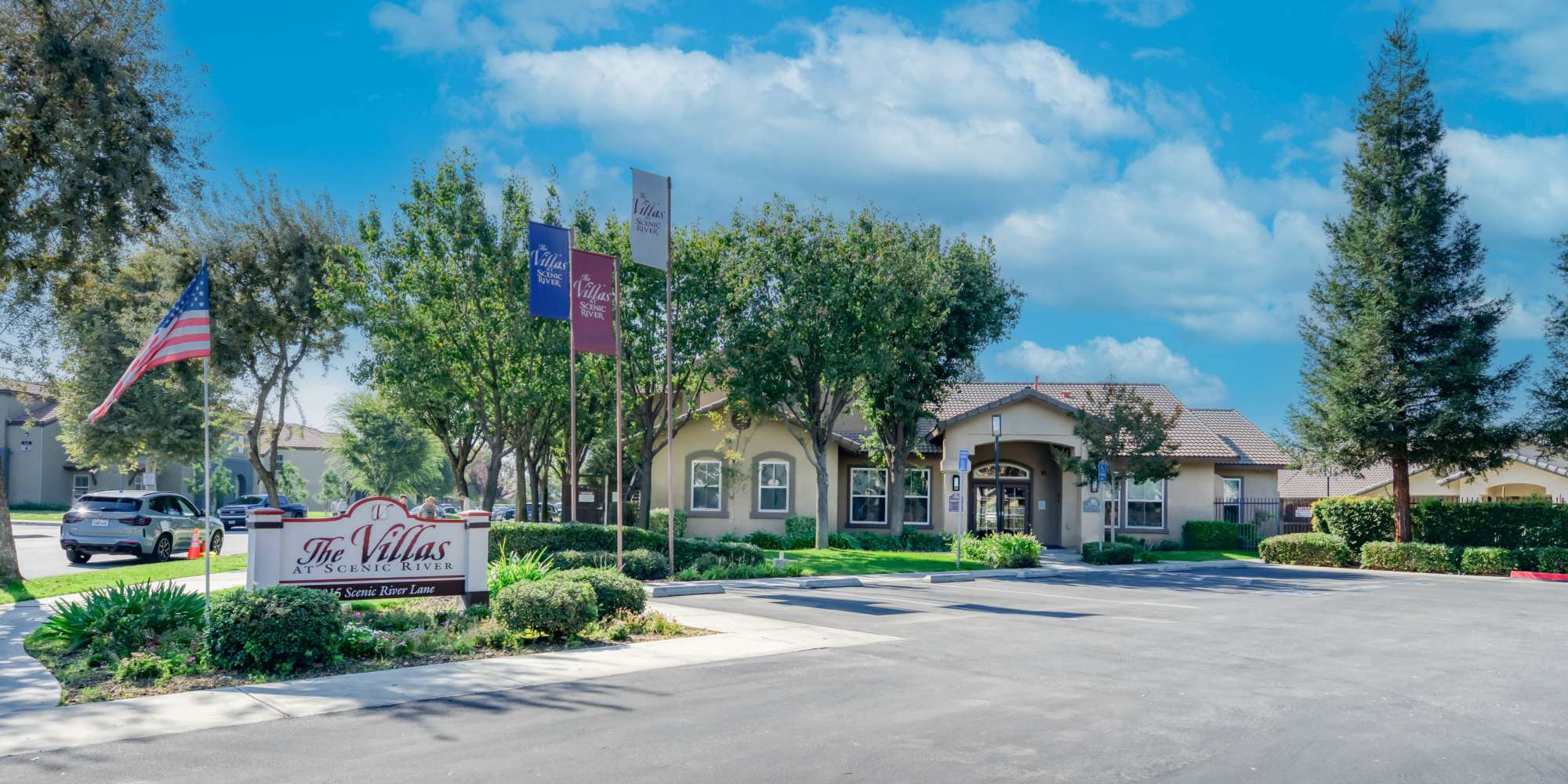 Apartments in Bakersfield, California at The Villas at Scenic River
