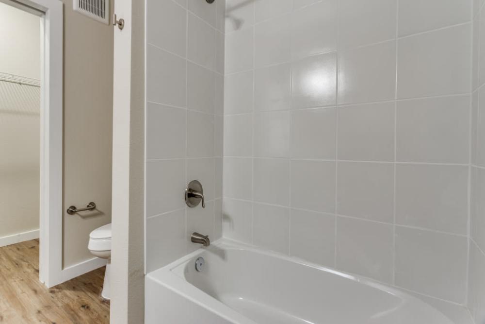 Bathtub in the bathroom at The Trail Lakes in Fort Worth, Texas