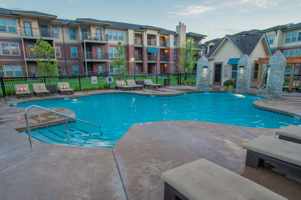 Swimming pool at The Reserve at Elm in Jenks, Oklahoma
