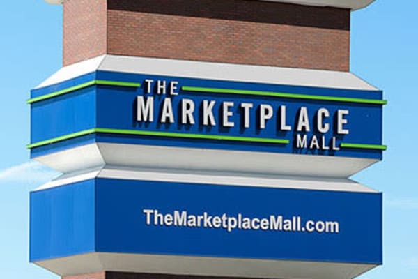 Marketplace mall in Rochester, New York near Ethan Pointe Apartments