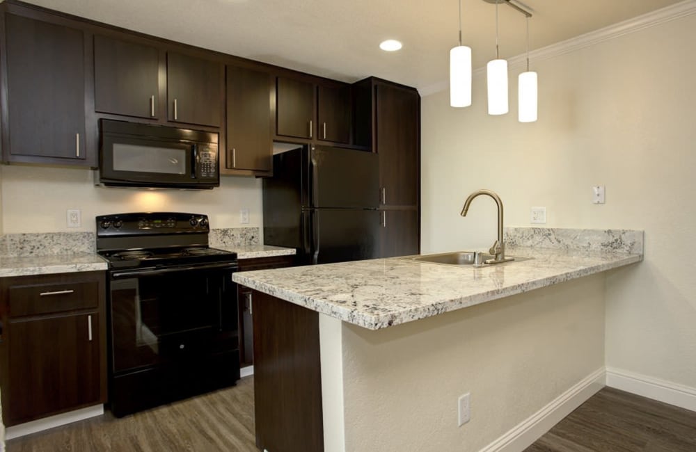 Modern kitchen at Eclipse 96 in Fair Oaks, California