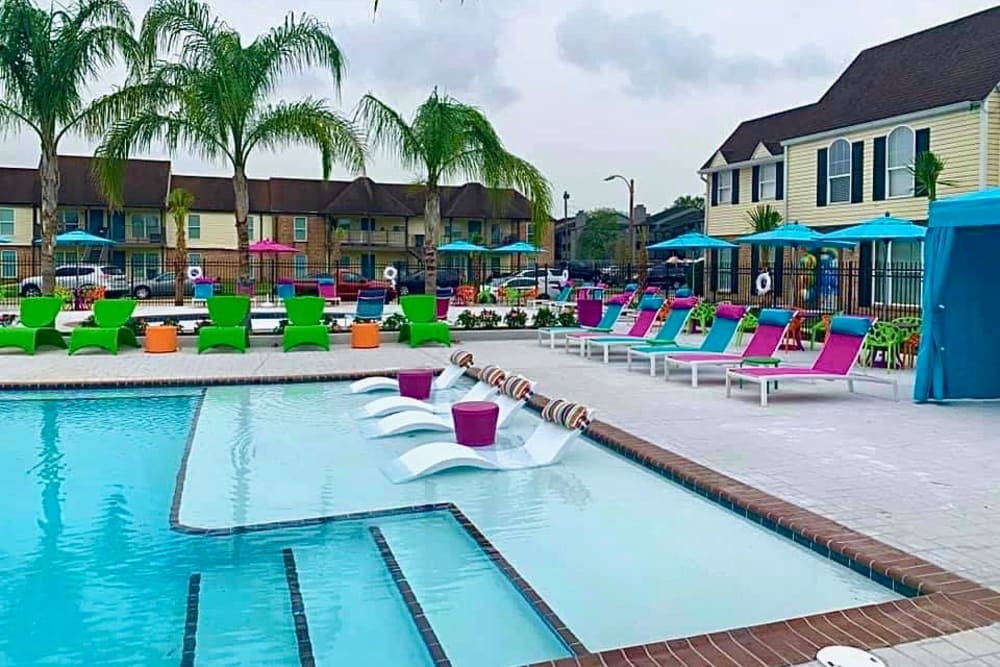 Algiers New Orleans, LA Apartments The Mayfair Apartment Homes